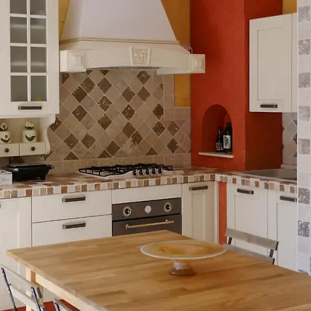 Trilocale A 50mt Dal Mare