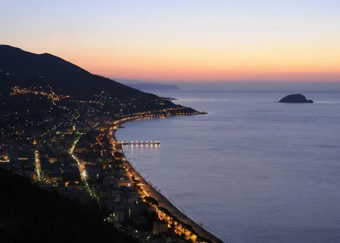 Trilocale A 50mt Dal Mare Apartamento